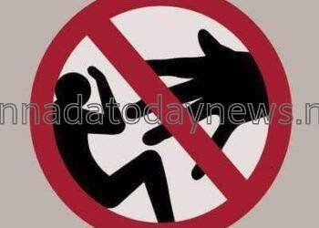 ಚಲಿಸುತ್ತಿದ್ದ ಕಾರಿನಲ್ಲಿ 19 ವರ್ಷದ ಮಾಡೆಲ್ ಮೇಲೆ ಸಾಮಾಹಿಕ ಅತ್ಯಾಚಾರ