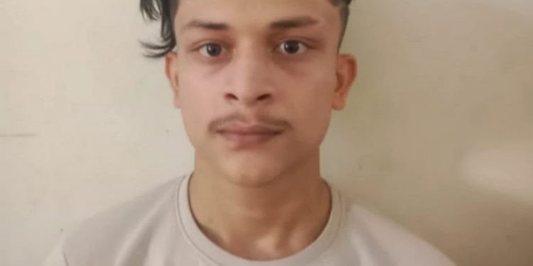 ಕಳೆದ ತಿಂಗಳ   ಕುಂದಾಪುರ ಪೊಲೀಸರಿಗೆ  ಚಳ್ಳೆಹಣ್ಣು ತಿನ್ನಿಸಿ ತಪ್ಪಿಸಿ ಕೊಂಡು ಪರಾರಿಯಾಗಿದ್ದ ಮೊಬೈಲ್ ಅಂಗಡಿ ಕಳವು ಆರೋಪಿ ಭಟ್ಕಳ ಮೂಲದ ಮುಹಮ್ಮದ್ ರಾಹೀಕ್ ಗೆ ನ್ಯಾಯಾಂಗ ಬಂಧನ