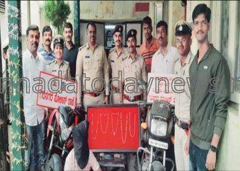 ಪೊಲೀಸರಿಗೆ ಚಾಲೆಂಜ್ ಹಾಕಿ ಠಾಣೆ ಪಕ್ಕದಲ್ಲೇ ಸರಗಳ್ಳತನ- ಇಬ್ಬರು ಅರೆಸ್ಟ್
