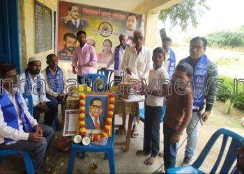 ಕಂದಗನೂರ ಗ್ರಾಮದಲ್ಲಿ ಕರ್ನಾಟಕ ಭೀಮ ಸೇನೆಯ ನೇತೃತ್ವದಲ್ಲಿ ಶಾಲಾ ಮಕ್ಕಳಿಗೆ ಅಂಬೇಡ್ಕರ್ ರವರ ಪುಸ್ತಕ ವಿತರಣೆ ಕಾರ್ಯಕ್ರಮ