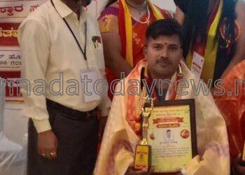 ಗೋವಾದ ಕನ್ನಡಿಗರ ಸಂಘದಿಂದ ಉಮೇಶ ಮುಂಡಳ್ಳಿಗೆ ನ್ಯಾಷನಲ್ ಐಕಾನ್ ಅವಾರ್ಡ್ ಪ್ರಧಾನ