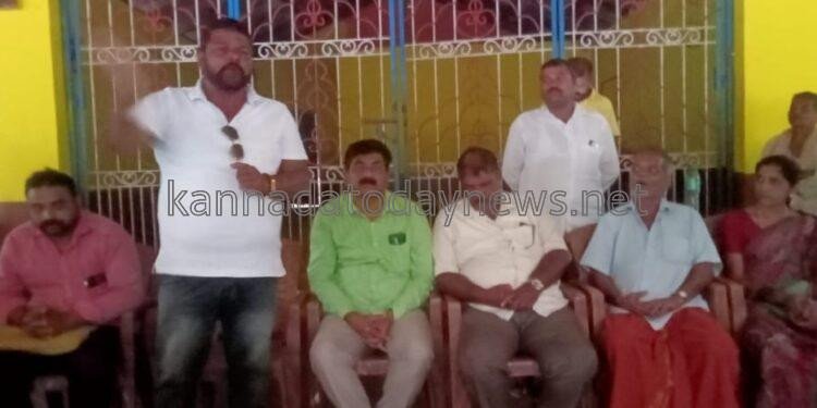 ಡಿ. ೧೭ ಶಿರಸಿ ಅರಣ್ಯವಾಸಿಗಳನ್ನ ಉಳಿಸಿ ರ‍್ಯಾಲಿಗೆ ಮನೆಗೊಬ್ಬರಂತೆ ಬರಲು ರವೀಂದ್ರ ನಾಯ್ಕ ಕರೆ.