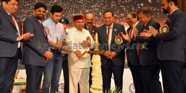 ಎಲ್ಲಾ ಕ್ಷೇತ್ರದಲ್ಲೂ ದಿವ್ಯಾಂಗರಿಗೆ ಪ್ರೋತ್ಸಾಹಿಸಿ: ರಾಜ್ಯಪಾಲರ ಕರೆ*