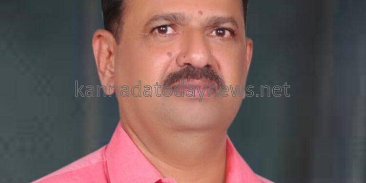 ಬಿ.ಕೆ ಹರಿಪ್ರಸಾದ ಮತ್ತು ಅವರ ಜಾತಿ ಕಸುಬಿನ ಬಗ್ಗೆ ಮಾಜಿ ಸಚಿವ ಸಿ.ಟಿ.ರವಿ ಟೀಕೆ- ಭಟ್ಕಳ ಕಾಂಗ್ರೆಸ್ ಮುಖಂಡ , ನ್ಯಾಯವಾದಿ ಸಂತೋಷ್ ನಾಯ್ಕ ಖಂಡನೆ