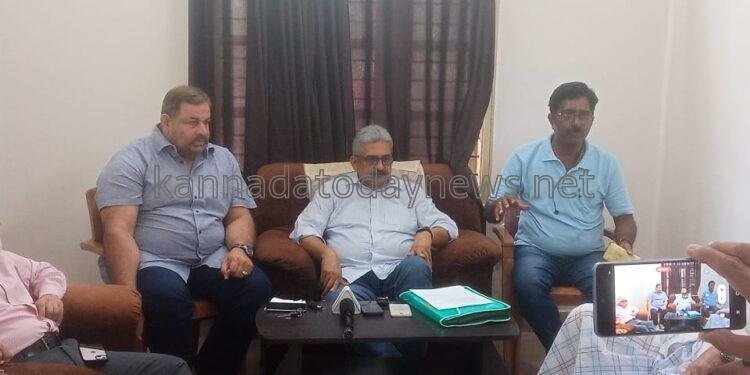 ಐಆರ್‌ಬಿ ಕಂಪನಿಯವರಿಂದ ಭಟ್ಕಳದ ರಾಷ್ಟ್ರೀಯ ಹೆದ್ದಾರಿ 66ರಲ್ಲಿ ಕಳಪೆ ಕಾಮಗಾರಿ- ಜೆ.ಡಿ.ಎಸ್ ಮುಖಂಡ ತಂಜಿಮ್ ಅಧ್ಯಕ್ಷ ಇನಾಯಿತುಲ್ಲಾ ಶಾಬಂದ್ರಿ ಆರೋಪ