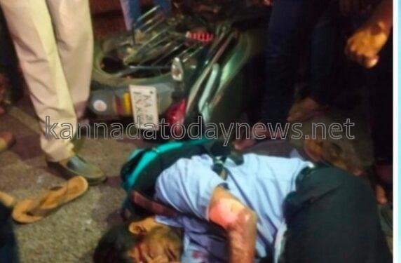 ಲಾರಿ ಮತ್ತು ಬೈಕ ನಡುವೆ ಭೀಕರ ಅಪಘಾತ ವಿದ್ಯಾರ್ಥಿಗಳಿಬ್ಬರು ಸ್ಥಳದಲ್ಲೇ ಸಾವು