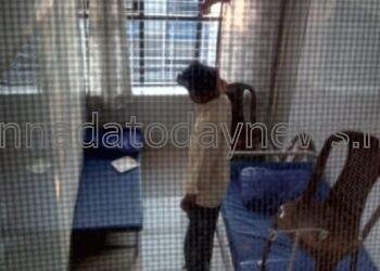 ಆಸ್ಪತ್ರೆಯಲ್ಲಿ ನೇಣು ಬಿಗಿದುಕೊಂಡು ರೋಗಿ ಆತ್ಮಹತ್ಯೆ