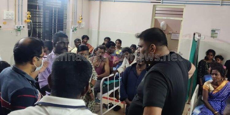 ಮದುವೆ ನಿಶ್ಚಿತಾರ್ಥ ಕಾರ್ಯ ಮುಗಿಸಿ ವಾಪಸು ಹೋಗುತ್ತಿದ್ದ ಟೆಂಪೋ ಪಲ್ಟಿ- ಕ್ಲಿನರ ಸ್ಥಳದಲ್ಲೇ ಸಾವು, ಆಸ್ಪತ್ರೆಗೆ ಶಾಸಕ ಸುನೀಲ್ ನಾಯ್ಕ ಭೇಟಿ