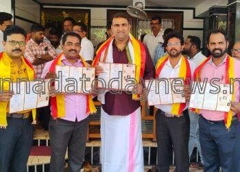 ಭಟ್ಕಳ ಕನ್ನಡ ಸಾಹಿತ್ಯ ಸಮ್ಮೇಳನದ ಆಮಂತ್ರಣ ಪತ್ರಿಕೆ ಬಿಡುಗಡೆ ಗೊಳಿಸಿದ ಶಾಸಕ ಸುನೀಲ್ ನಾಯ್ಕ