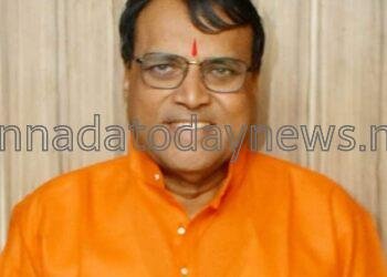 ಹಳಿಯಾಳದ ಕಾಂಗ್ರೆಸ್’ನ ಮಾಜಿ ಶಾಸಕ ಎಸ್.ಎಲ್.ಘೋಟ್ನೆಕರ್ ಇಂದು ಜೆಡಿಎಸ್ ಸೇರ್ಪಡೆ