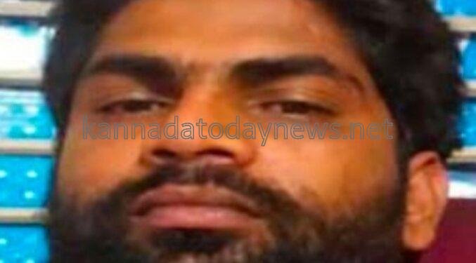 ವಾಲಿಬಾಲ್ ಆಡುತ್ತಿದ್ದ ವೇಳೆ ಕುಸಿದು ಬಿದ್ದು ಯುವಕ ಸಾವು