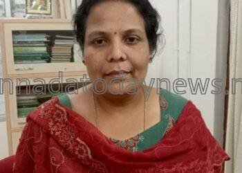 50 ಸಾವಿರ ರೂಪಾಯಿ ಲಂಚ ಸ್ವೀಕರಿಸುವ ವೇಳೆ ಲೋಕಾಯುಕ್ತ ಬಲೆಗೆ ಬಿದ್ದ ಅರಣ್ಯ ಇಲಾಖೆಯ ಲಂಚಬಾಕ ಅಧಿಕಾರಿ ಪೂರ್ಣಿಮಾ