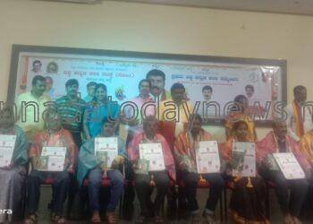 ಉಮೇಶ ಮುಂಡಳ್ಳಿ ಯವರಿಗೆ ಬೆಂಗಳೂರು ಕೃಷಿ ವಿವಿಯಲ್ಲಿ ನಟ ಲೋಕೇಶ್ ನೆನಪಿನ ಪ್ರಶಸ್ತಿ ಪ್ರಧಾನ