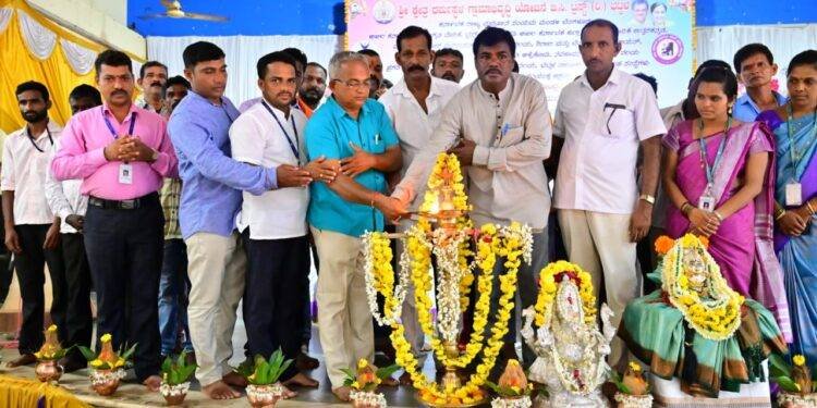 ಶ್ರೀ ಕ್ಷೇತ್ರ ಧರ್ಮಸ್ಥಳ ಗ್ರಾಮಾಭಿವೃದ್ಧಿ ಯೋಜನೆ ಬಿಸಿ ಟ್ರಸ್ಟ್ (ರಿ) ಭಟ್ಕಳ ತಾಲೂಕ ಮತ್ತು ಸ್ಥಳೀಯ ಸಂಘಸಂಸ್ಥೆಗಳ ಸಹಕಾರದೊಂದಿಗೆ ನಡೆದ 1714 ನೇ ಮದ್ಯವರ್ಜನ ಶಿಬಿರದ ಸಮಾರೋಪ ಸಮಾರಂಭ