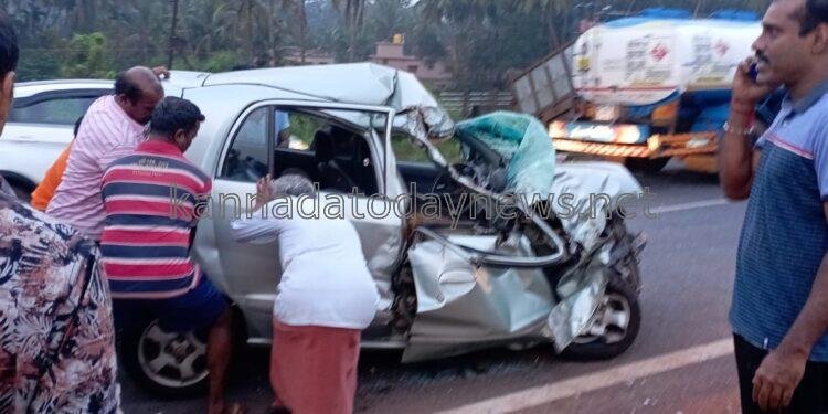 ಭಟ್ಕಳದ ಬೈಪಾಸ್ ಬಳಿ ಕಾರು ಮತ್ತು ಲಾರಿ ನಡುವೆ ಭೀಕರ ಅಪಘಾತ – ಓರ್ವ ಮಹಿಳೆ ಸಾವು