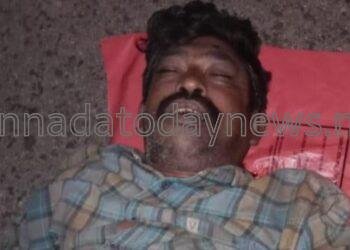 ಮುರುಡೇಶ್ವರ ದಲ್ಲಿ ರಸ್ತೆ ದಾಟುತ್ತಿದ್ದ ಪಾದಚಾರಿ ಗೆ ಬೋಲೇರೋ ಪಿಕ್ ಅಪ್ ವಾಹನ ಢಿಕ್ಕಿ- ಪಾದಚಾರಿ ಸ್ಥಳದಲ್ಲೇ ಸಾವು