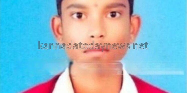 ಎಸ್.ಎಸ್.ಎಲ್.ಸಿ ವಿದ್ಯಾರ್ಥಿ ನೇಣು ಬಿಗಿದುಕೊಂಡು ಆತ್ಮಹತ್ಯೆ