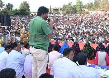 ಕಾಂಗ್ರೇಸ್ ಲೋಕಸಭಾ ಚುನಾವಣೆ ಟಿಕೇಟ್ ; ರವೀಂದ್ರ ನಾಯ್ಕ ನಿರ್ಲಕ್ಷö್ಯಕ್ಕೆ ಅರಣ್ಯವಾಸಿಗಳ ತೀವ್ರ ಆಕ್ರೋಶ.