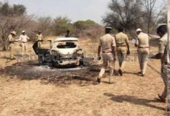 ಸುಟ್ಟುಹೋಗಿರುವ ರೀತಿಯಲ್ಲಿ ಕಾರಿನಲ್ಲಿ ಮೂವರ ಶವ ಪತ್ತೆ