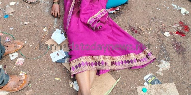 ರೋಡ್ ಆಕ್ಸಿಡೆಂಟ್ ನಲ್ಲಿ ಶಿಕ್ಷಕಿ ವಿಜಯಾ ಸ್ಥಳದಲ್ಲೇ ಸಾವು