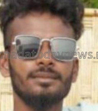 ಅಂಕೋಲಾದಲ್ಲಿ ಬೈಕ್ ಹಾಗೂ ಟ್ರ್ಯಾಕ್ಸ್ ವಾಹನ ನಡುವೆ ಭೀಕರ ಅಪಘಾತ – ಬೈಕ್ ಸವಾರ ಸ್ಥಳದಲ್ಲೇ ಸಾವು