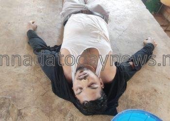 ರಾಯಲ್ ಎನ್ ಫೀಲ್ಡ್ ಡಿವೈಡರ್ ಗೋಡೆಗೆ ಡಿಕ್ಕಿ -ಒಬ್ಬ ಸವಾರ ಸಾವು, ಇನ್ನೊಬ್ಬನ ಸ್ಥಿತಿ ಗಂಭೀರ