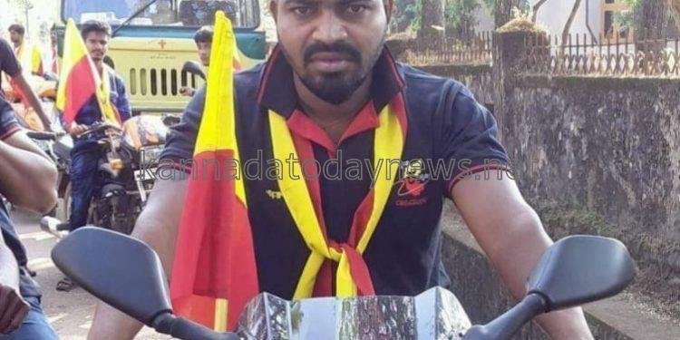 ಅಂಕೋಲಾ ಯಮರೂಪಿಯಾಗಿ ಬೈಕ್ ಗೆ ಅಡ್ಡ ಬಂದ ನಾಯಿ : ಗಂಭೀರ ಗಾಯಗೊಂಡಿದ್ದ ಯುವಕ ಚಿಕಿತ್ಸೆ ಫಲಕಾರಿಯಾಗದೆ ಸಾವು.