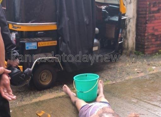 ವಿದ್ಯುತ್ ತಂತಿ ಸ್ಪರ್ಶಗೊಂಡು ರಿಕ್ಷಾ ಚಾಲಕರಿಬ್ಬರು ಸಾವು