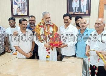 ಶಿರಸಿಯ ಶಾಸಕ ಭೀಮಣ್ಣ ನಾಯ್ಕಅವರಿಂದ ಉತ್ತರ ಕನ್ನಡ ನೂತನ ಸಂಸದ ವಿಶ್ವೇಶ್ವರ ಹೆಗಡೆಯವರಿಗೆ ಅಭಿನಂದನೆ