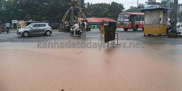 ಕರಾವಳಿ ಜಿಲ್ಲೆಗಳಾದ ಉತ್ತರ ಕನ್ನಡ, ದಕ್ಷಿಣ ಕನ್ನಡ, ಉಡುಪಿ ಜಿಲ್ಲೆಗಳಲ್ಲಿ ಇಂದು ಮತ್ತು ನಾಳೆ ಭಾರಿ ಮಳೆಯಾಗುವ ಸಾಧ್ಯತೆ- ಹವಾಮಾನ ಇಲಾಖೆಯಿಂದ ರೆಡ್ ಅಲರ್ಟ್ ಘೋಷಣೆ