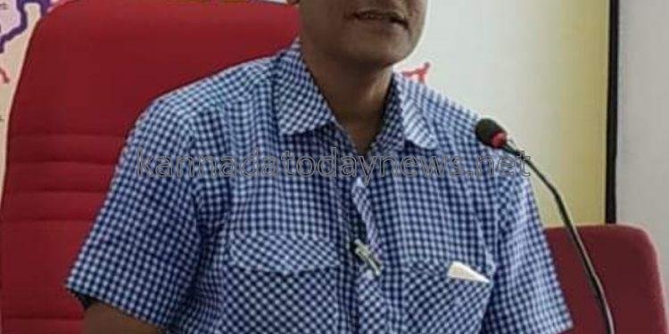 60 ಸಾವಿರ ರೂಪಾಯಿ ಲಂಚ ಸ್ವೀಕರಿಸುವಾಗ ಹೊನ್ನಾವರ ಪ.ಪಂ.ಮುಖ್ಯಾಧಿಕಾರಿ ಲಂಚಬಾಕ, ಭ್ರಷ್ಟ ಪ್ರವೀಣಕುಮಾರ ಲೋಕಾಯುಕ್ತ ಬಲೆಗೆ