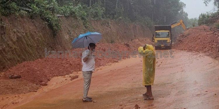 ತೀವ್ರ ಅನಾಹುತ ತಡೆ ತುರ್ತು ನಿಗಾ: ಉತ್ತರ ಕನ್ನಡ “ನೈಸರ್ಗಿಕ ವಿಕೋಪ ಜಿಲ್ಲೆ”, ಘೋಷಣೆಗೆ ಅಗ್ರಹ- ರವೀಂದ್ರ ನಾಯ್ಕ.