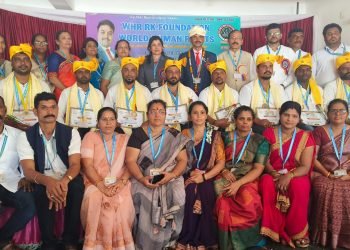 WHR RK ಫೌಂಡೇಶನ್ ವಿಶ್ವ ಮಾನವ ಹಕ್ಕು ಸಂಸ್ಥೆ ಉತ್ತರ ಕನ್ನಡ, ಭಟ್ಕಳ ಹಾಗೂ ಅಂಕೋಲಾ ತಾಲೂಕ ಪದಾಧಿಕಾರಿಗಳಿಗೆ ಐ.ಡಿ ಕಾರ್ಡ್ ವಿತರಣೆ