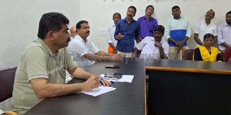 ಆ: 2 ರ ಅರಣ್ಯ ಸಚಿವರ ಟಿಪ್ಪಣೆ : ಸುಪ್ರೀಂ ಕೋರ್ಟ ಆದೇಶ ಮತ್ತು ಕಾನೂನು ಉಲ್ಲಂಘನೆ – ರಾಜ್ಯ ಅರಣ್ಯ ಭೂಮಿ ಹಕ್ಕು ಹೋರಾಟ ವೇದಿಕೆ ರಾಜ್ಯ ಅಧ್ಯಕ್ಷ ರವೀಂದ್ರ ನಾಯ್ಕ