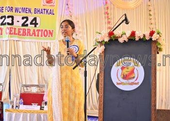 ವಿದ್ಯಾರ್ಥಿನೀಯರು ಶಿಕ್ಷಣದ ಮೂಲಕ ಆರ್ಥಿಕ ಸ್ವಾತಂತ್ರ್ಯ ಗಳಿಸಿಕೊಳ್ಳುವಂತೆ ಉತ್ತರ ಜಿಲ್ಲಾಧಿಕಾರಿ ಲಕ್ಷ್ಮೀಪ್ರಿಯಾ ಕರೆ