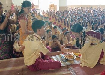 ಶ್ರೀವಲ್ಲಿ ಪ್ರೌಢಶಾಲೆ ಸಾಹಿತ್ಯ ಸಂಘದಿಂದ ಭಾವೈಕ್ಯತೆಯ ರಕ್ಷಾ ಬಂಧನ ಆಚರಣೆ