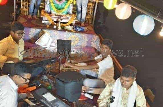 ಸಿರಿಗನ್ನಡ ಗೆಳೆಯರ ಬಳಗದಿಂದ ಅದ್ದೂರಿ ದಸರಾ ಆಚರಣೆ:ಕನ್ನಡ ಕೈಂಕರ್ಯಕೆ ಸಿರಿಗನ್ನಡ ಗೆಳೆಯರ ಬಳಗ ಮುರುಡೇಶ್ವರ ಸಂಕಲ್ಪ