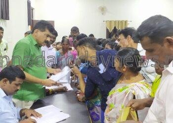 ಅರಣ್ಯವಾಸಿಗಳನ್ನ ಒಕ್ಕಲೇಬ್ಬಿಸುವ ಪ್ರಕರಣ: ಸುಪ್ರೀಂ ಕೋರ್ಟನಲ್ಲಿ ಅರಣ್ಯವಾಸಿಗಳ ಪರ ಕಾನೂನು ಹೋರಾಟ-ರವೀಂದ್ರ ನಾಯ್ಕ.