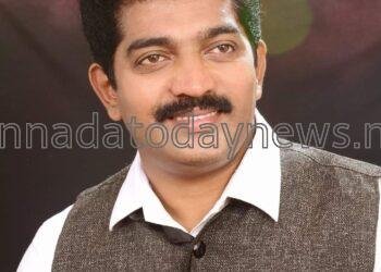 ಕನ್ನಡ ರಾಜ್ಯೋತ್ಸವದ ಸಂದರ್ಭದಲ್ಲಿ ಭುವನೇಶ್ವರಿಗೆ ಪುಷ್ಪಾರ್ಚನೆ ಮಾಡದ ಜನಪ್ರತಿನಿದಿಯ ವರ್ತನೆಗೆ ಕನ್ನಡ ಸಾಹಿತ್ಯ ಪರಿಷತ್ ಖಂಡನೆ.