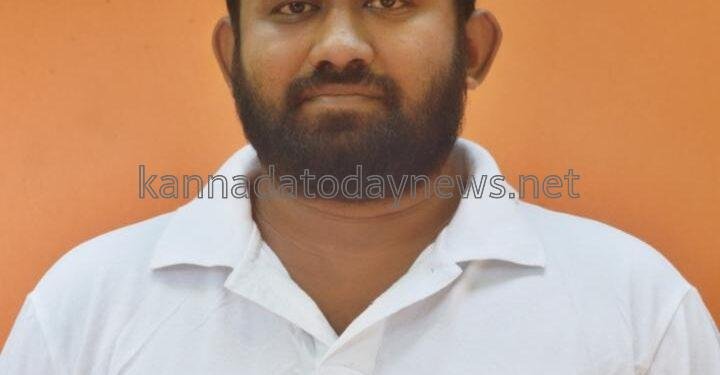 ಕನ್ನಡಾಂಬೆಗೆ ಪುಷ್ಪಾರ್ಚನೆ ಮಾಡಲು ನಿರಾಕರಿಸಿ ಕನ್ನಡಾಂಬೆಗೆ ಅವಮಾನ ಮಾಡಿದ ಭಟ್ಕಳ ದ ಜಾಲಿ ಪಟ್ಟಣ ಪಂಚಾಯತಿಯ ಅಧ್ಯಕ್ಷೆ ನಡೆಗೆ ಕರ್ನಾಟಕ ರಣಧೀರರ ವೇಧಿಕೆ ಉತ್ತರ ಕನ್ನಡ ಜಿಲ್ಲಾ ಘಟಕ ಖಂಡನೆ- ಸಾರ್ವಜನಿಕವಾಗಿ ಕ್ಷಮೆ ಕೇಳಲು ಆಗ್ರಹ