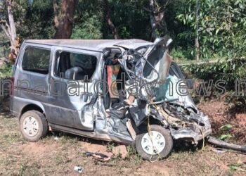 ಬಸ್ ಮತ್ತು ಒಮಿನಿ ಕಾರು ನಡುವೆ ಭೀಕರ ಅಪಘಾತ: ಕಾರು ಚಾಲಕ ಸಾವು