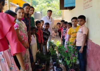 ಬೇಟ್ಕೂರು ಶಾಲಾ ಮಕ್ಕಳಿಂದ ೨೦೨೫ ರ ಸಂಕಲ್ಪ ಗಿಡ ಬೆಳೆಸೋಣ ಪರಿಸರ ಉಳಿಸೋಣ