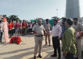 ಮುರುಡೇಶ್ವರ ಕಡಲ ತೀರ ಯಾರ ಅಪ್ಪನ ಆಸ್ತಿ ಅಲ್ಲ, ಅದು ಸರ್ಕಾರದ ಆಸ್ತಿ: ಜಿಲ್ಲಾ ಪೊಲೀಸ್ ವರಿಷ್ಠಾಧಿಕಾರಿ ಎಂ.ನಾರಾಯಣ