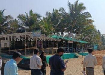 ಸಾರ್ವಜನಿಕ ರಸ್ತೆ, ಕಡಲತೀರ ಹಾಗೂ ಸರ್ಕಾರಿ ಭೂಮಿ ಅತಿಕ್ರಮಿಸಿರುವ ಅಕ್ರಮ ರೆಸಾರ್ಟ ಹಾಗೂ ಹೋಂ ಸ್ಟೇ ಗಳ ಪತ್ತೆ ಗೆ ಮುಂದಾದ ಅಧಿಕಾರಿಗಳು