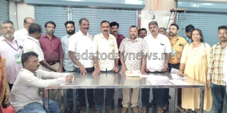 ಕುಮಟಾದಲ್ಲಿ ಜ.೧೩ ರಂದು ಪುನರ್ ಪರಿಶೀಲನಾ ಅರಣ್ಯ ಅರ್ಜಿ ಸಾರ್ವತ್ರಿಕ ಆಕ್ಷೇಪಣೆಗೆ ನಿರ್ಧಾರ.