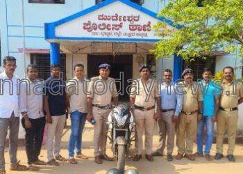 ಮುರುಡೇಶ್ವರ ಬಳಿ ನಡೆದುಕೊಂಡು ಹೋಗುತ್ತಿದ್ದ ಮೀನುಗಾರ ಮಹಿಳೆಯ ಕತ್ತಿನಲ್ಲಿದ್ದ ಸರ ಎಗರಿಸಿದ ಇಬ್ಬರು ಕಳ್ಳರನ್ನು ಬಂಧಿಸಿದ ಪೊಲೀಸರು