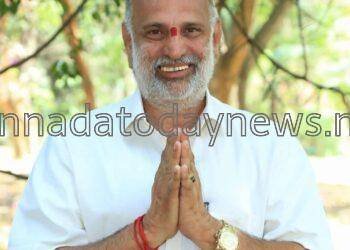 ಯಲ್ಲಾಪುರ-ಮುಂಡಗೋಡು ವಿಧಾನಸಭಾ ಕ್ಷೇತ್ರದ ಶಾಸಕ ಶಿವರಾಮ ಹೆಬ್ಬಾರನ್ನು ಪಕ್ಷದಿಂದ ಉಚ್ಚಾಟಿಸಿದ ಬಿಜೆಪಿ