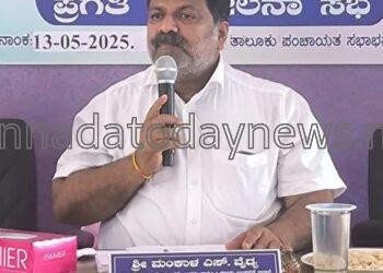 ಆರ್.ಟಿ.ಐ ಕಾರ್ಯಕರ್ತರು ಮಾಹಿತಿ ಹಕ್ಕು ಕಾಯ್ದೆ ಅಡಿ ಹೊಟ್ಟೆಪಾಡಿಗಾಗಿ ಅರ್ಜಿ ಹಾಕುತ್ತಾರೆ ಎಂದು ಸಚಿವ ಮಂಕಾಳ ವೈದ್ಯ ಹೇಳಿದ್ದು ಯಾಕೆ ಅಸಲಿ ವಿಷಯ ಇಲ್ಲಿದೆ ನೋಡಿ