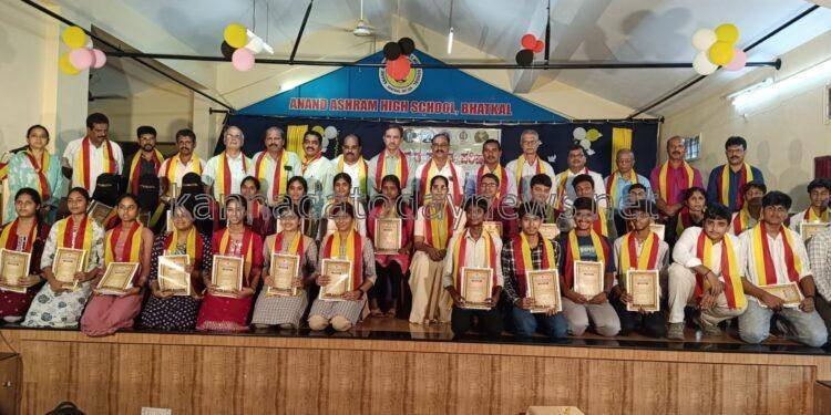 ಕನ್ನಡ ನಾಡು ನುಡಿಯ ಅಭಿಮಾನ ಸದಾ ಜೀವಂತ ವಾಗಿರಬೇಕು : ಡಿ. ಬಿ. ನಾಯ್ಕ.