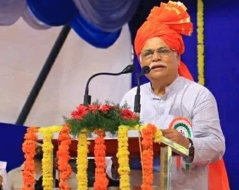 ಮುಖ್ಯಮಂತ್ರಿಪದವಿ ಖಾಲಿ ಎಂಬ ಮಾತಿಗೆ ಆರ್‌.ವಿ. ದೇಶಪಾಂಡೆ ತೆರೆ — ‘ಹೈಕಮಾಂಡ್ ನಿರ್ಧಾರವೇ ಅಂತಿಮ’”